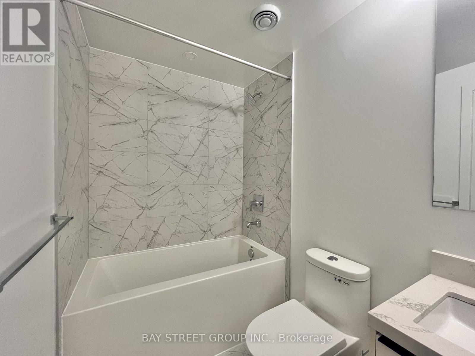 Lph10 - 252 Church Street, Toronto, Ontario  M5B 0E6 - Photo 14 - C13513076