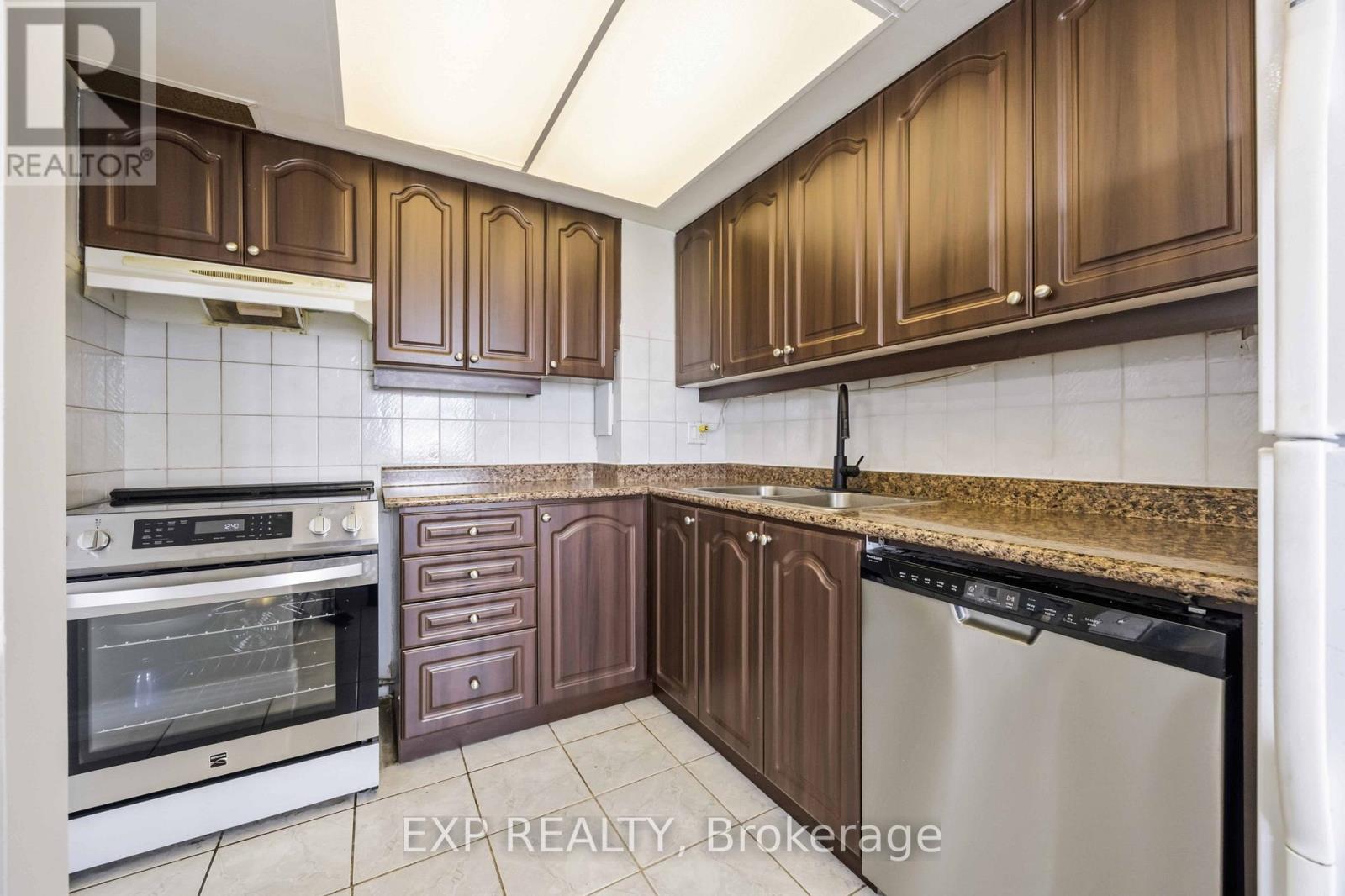 Ph08 - 715 Don Mills Road, Toronto, Ontario  M3C 1S5 - Photo 12 - C13513132