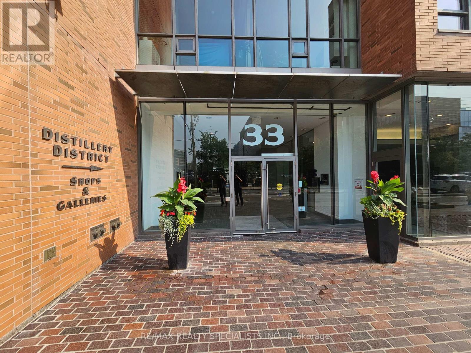 806 - 33 Mill Street, Toronto, Ontario  M5A 3R3 - Photo 2 - C13513276