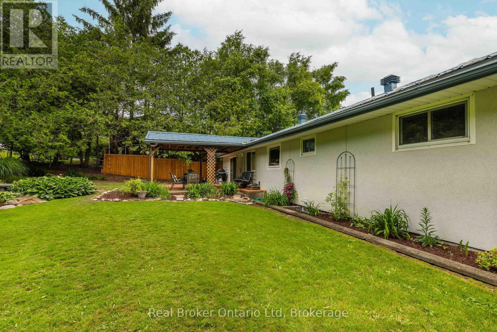339496 Presquile Road, Georgian Bluffs, Ontario  N0H 2T0 - Photo 38 - X13470842