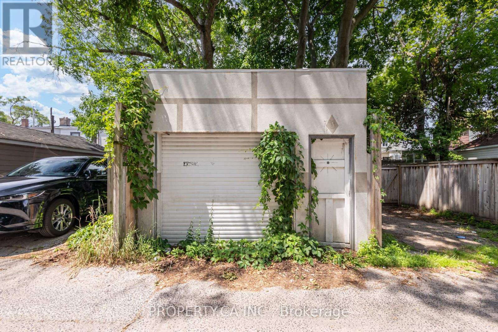 597 Rhodes Avenue, Toronto, Ontario M4J 4X5 - Photo 40 - E13513336
