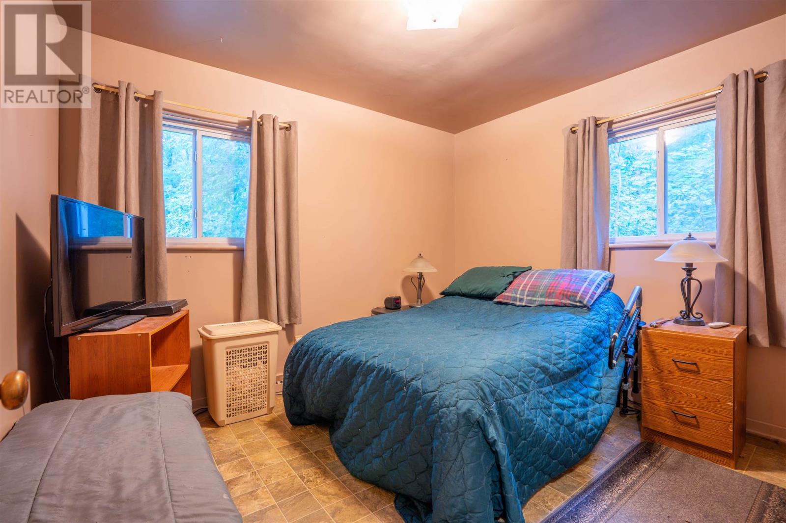 385 Lake George Rd E, Laird Township, Ontario  P0S 1C0 - Photo 17 - SM261682