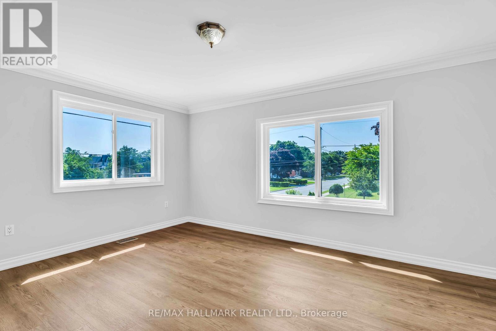 Main - 343 Elmwood Avenue, Richmond Hill, Ontario  L4C 1L7 - Photo 21 - N13513102