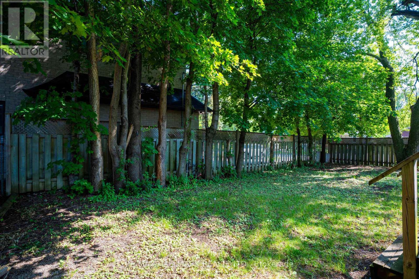 Main - 343 Elmwood Avenue, Richmond Hill, Ontario  L4C 1L7 - Photo 33 - N13513102