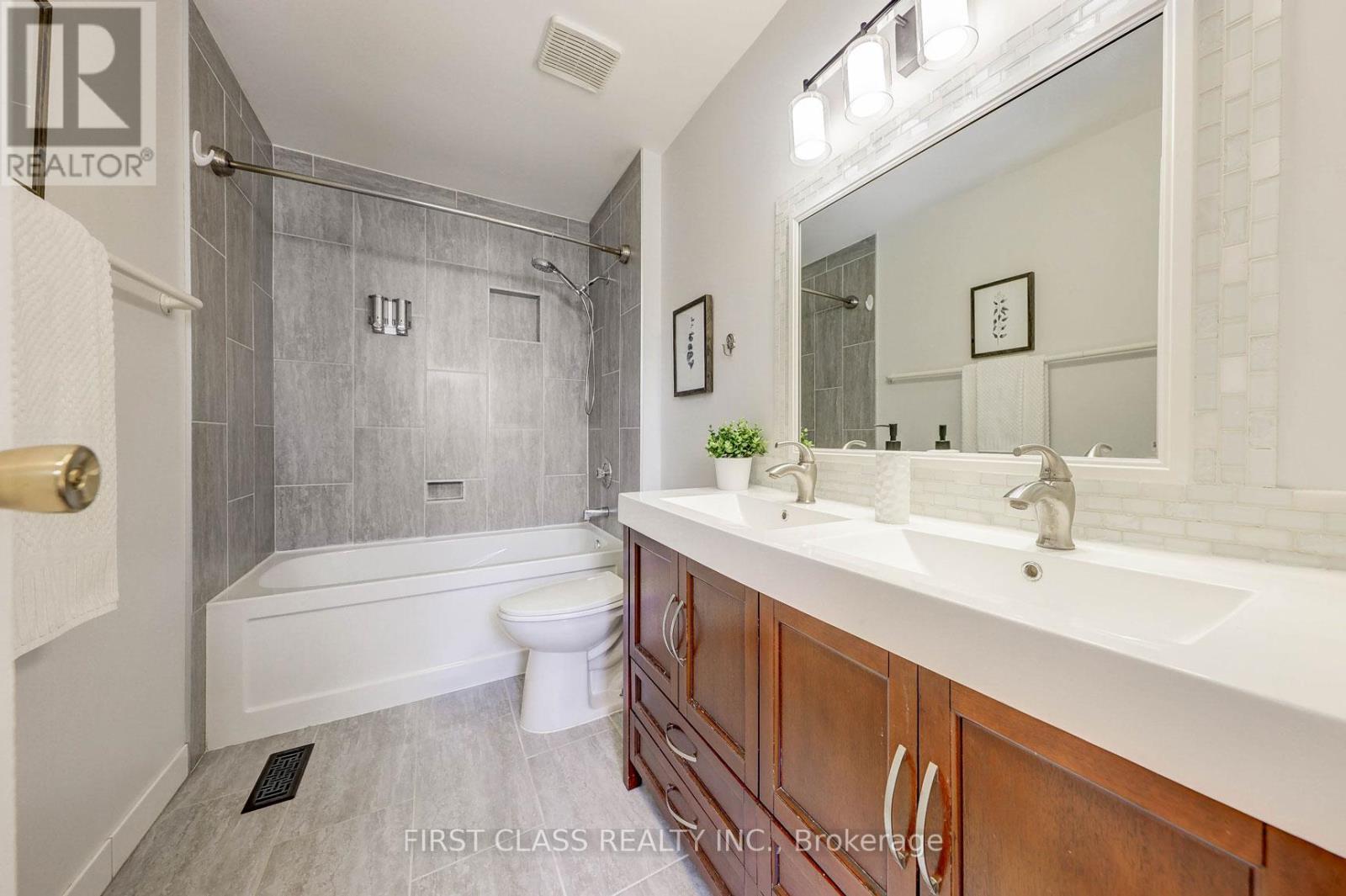 85 Madsen Crescent, Markham, Ontario  L3R 4P2 - Photo 21 - N13513254