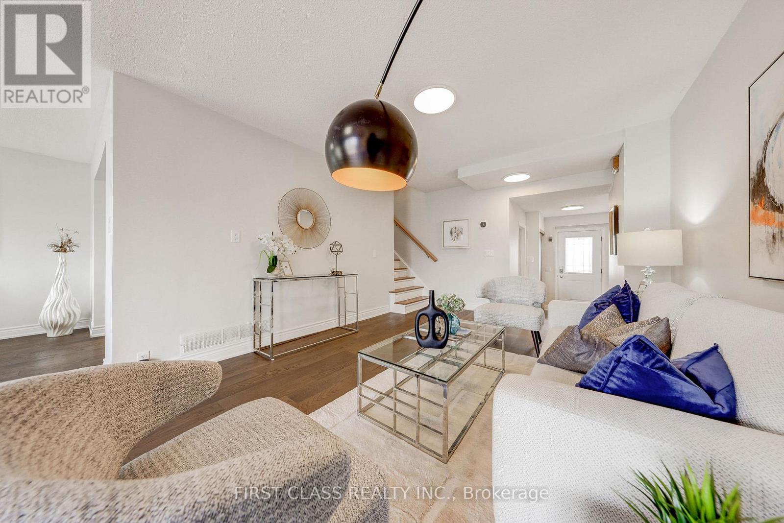 85 Madsen Crescent, Markham, Ontario  L3R 4P2 - Photo 6 - N13513254