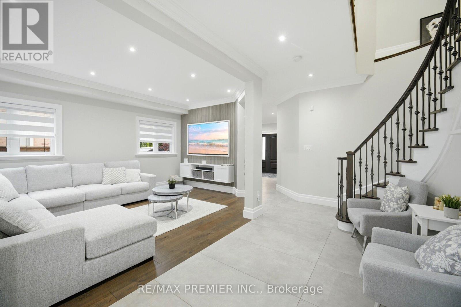 25 Andrew Hill Drive, Vaughan, Ontario  L4H 0H3 - Photo 5 - N13513434