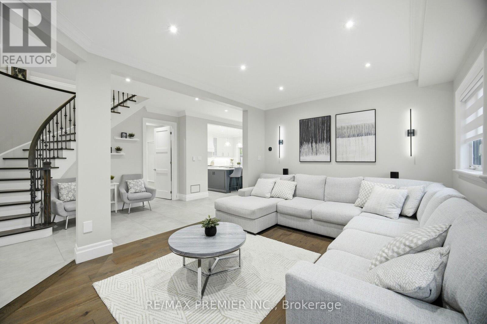 25 Andrew Hill Drive, Vaughan, Ontario  L4H 0H3 - Photo 7 - N13513434