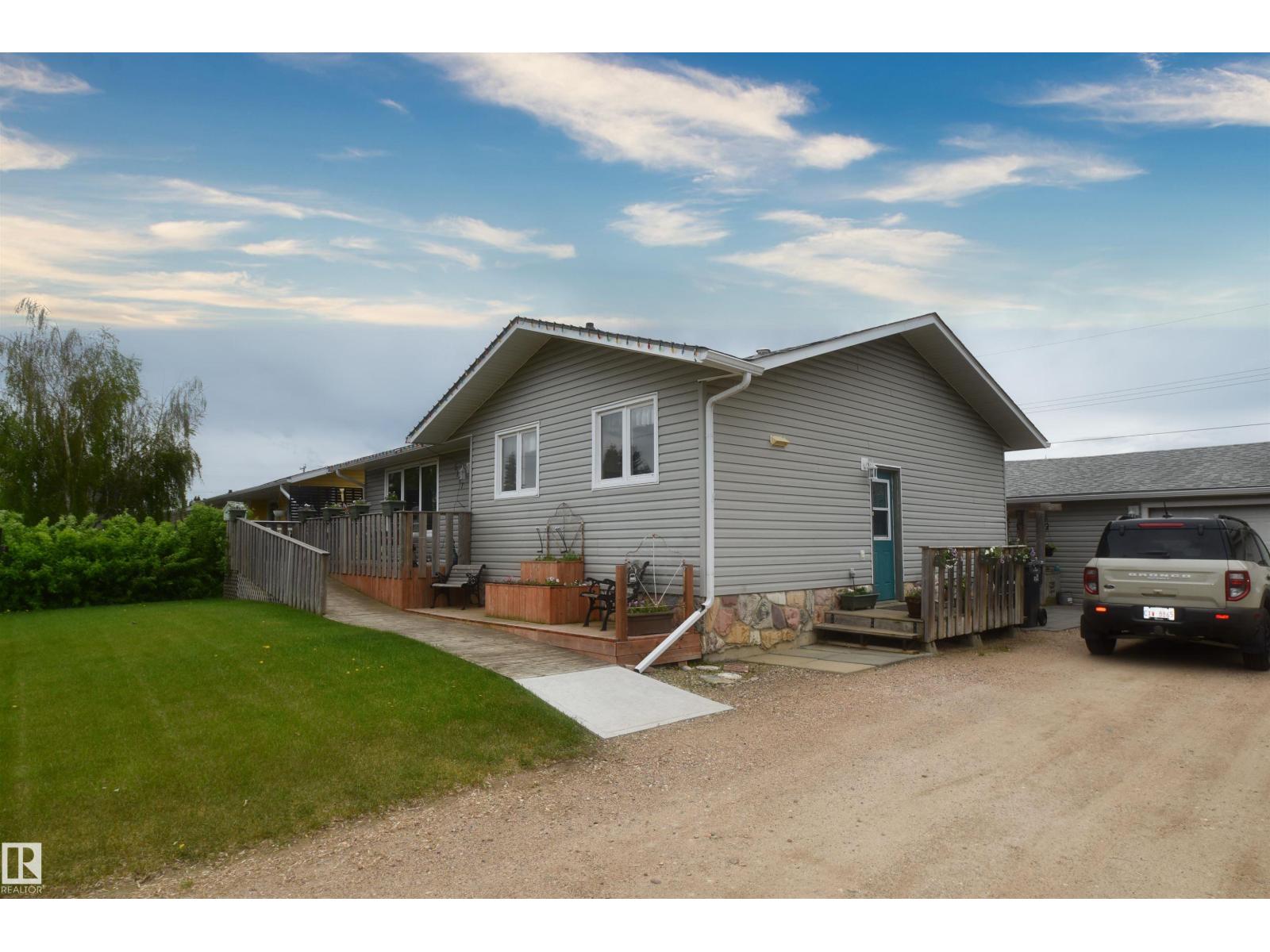 5117 54 Av, St. Paul Town, Alberta  T0A 3A4 - Photo 2 - E4470513