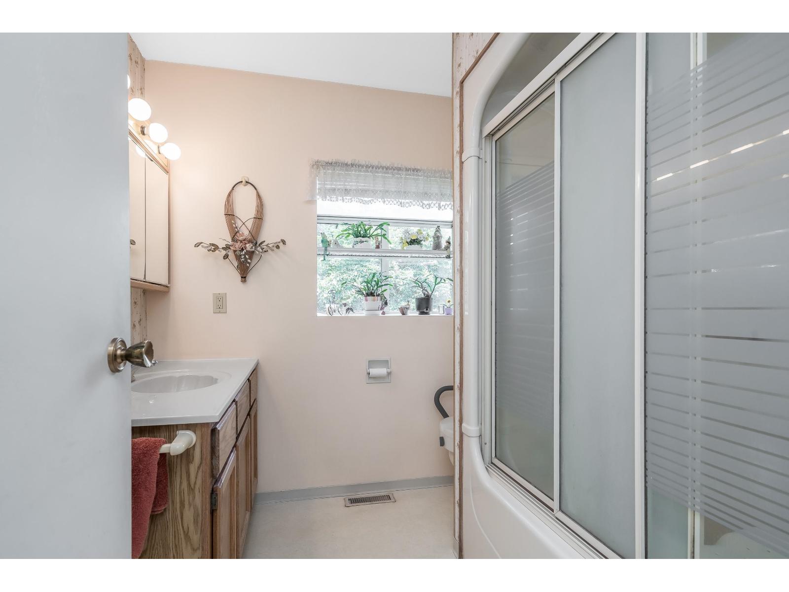 12955 88 Avenue, Surrey, British Columbia  V3W 3K2 - Photo 14 - R3140675