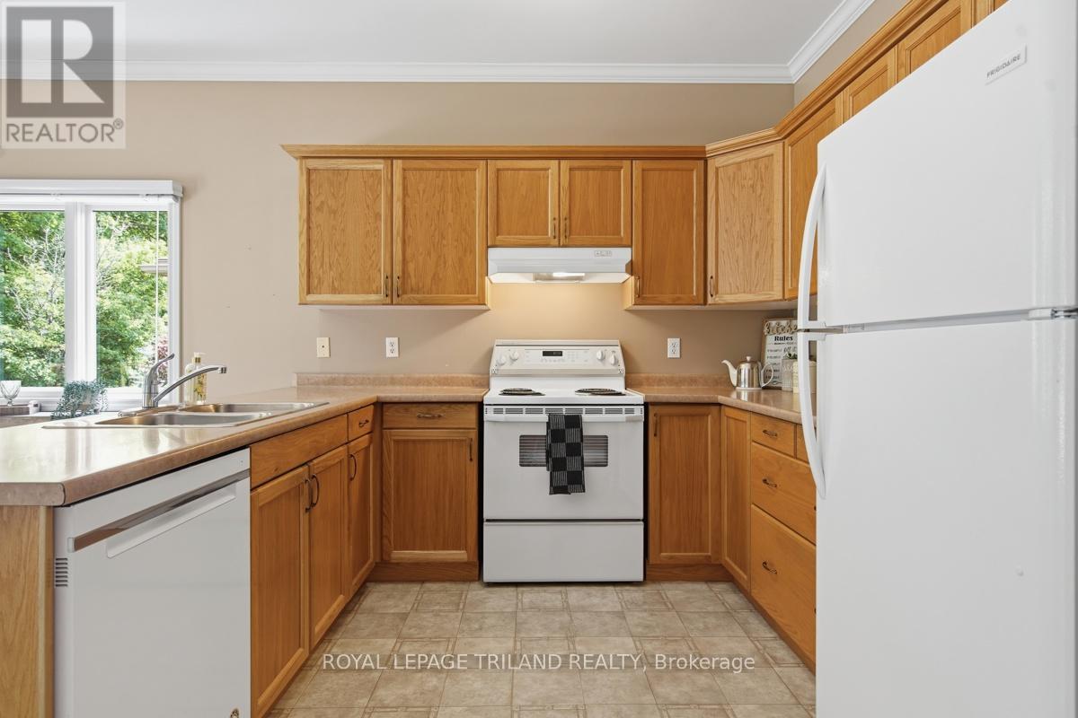 6 - 10 Cadeau Terrace, London South, Ontario  N6K 4W6 - Photo 17 - X13513546