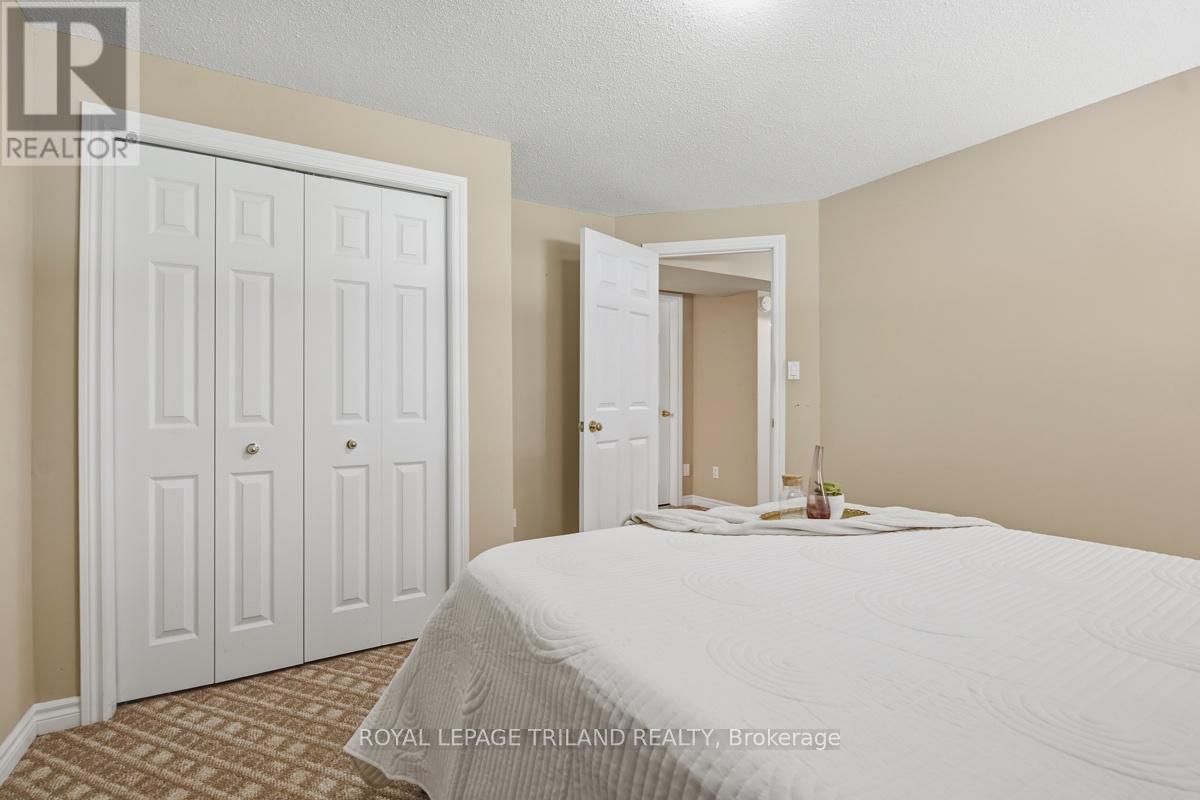 6 - 10 Cadeau Terrace, London South, Ontario  N6K 4W6 - Photo 34 - X13513546