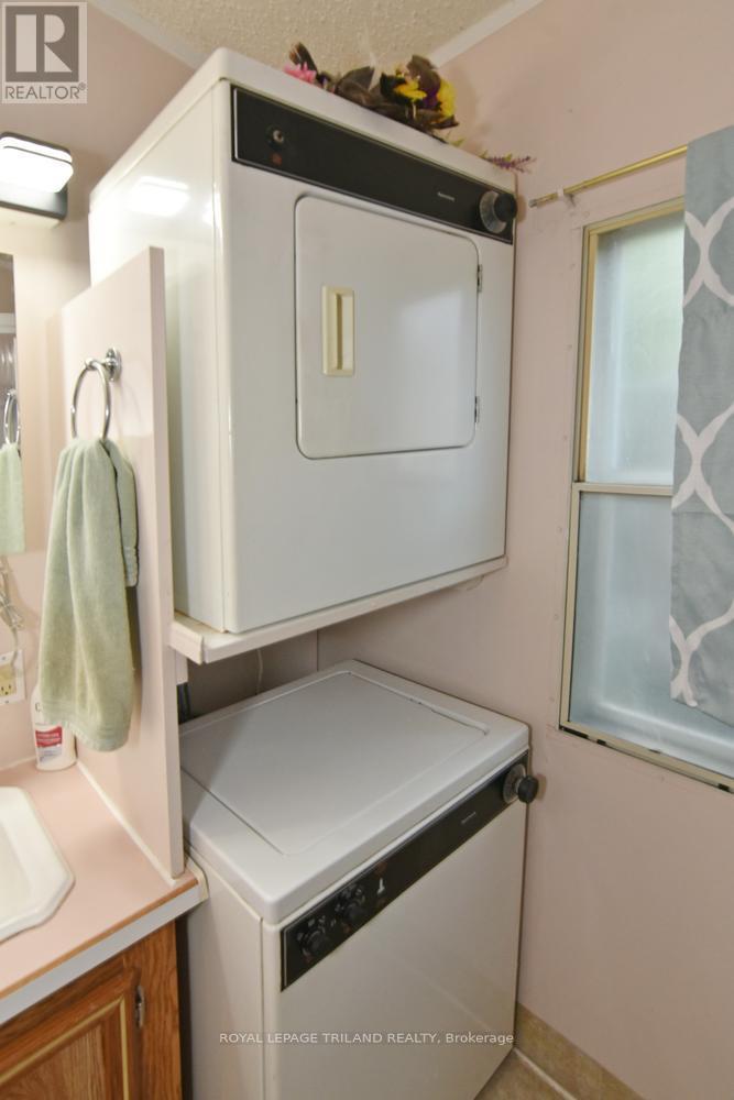 B11 - 9910 Northville Crescent, Lambton Shores, Ontario  N0M 2N0 - Photo 19 - X13513594