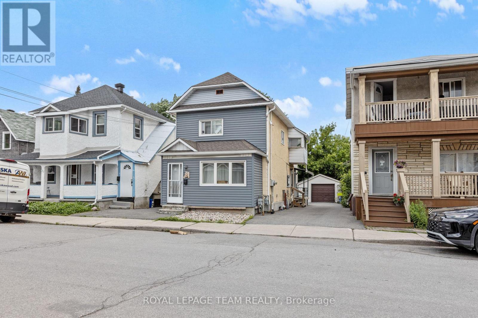 B - 53-1/2 CHAMPAGNE AVENUE, Ottawa, Ontario