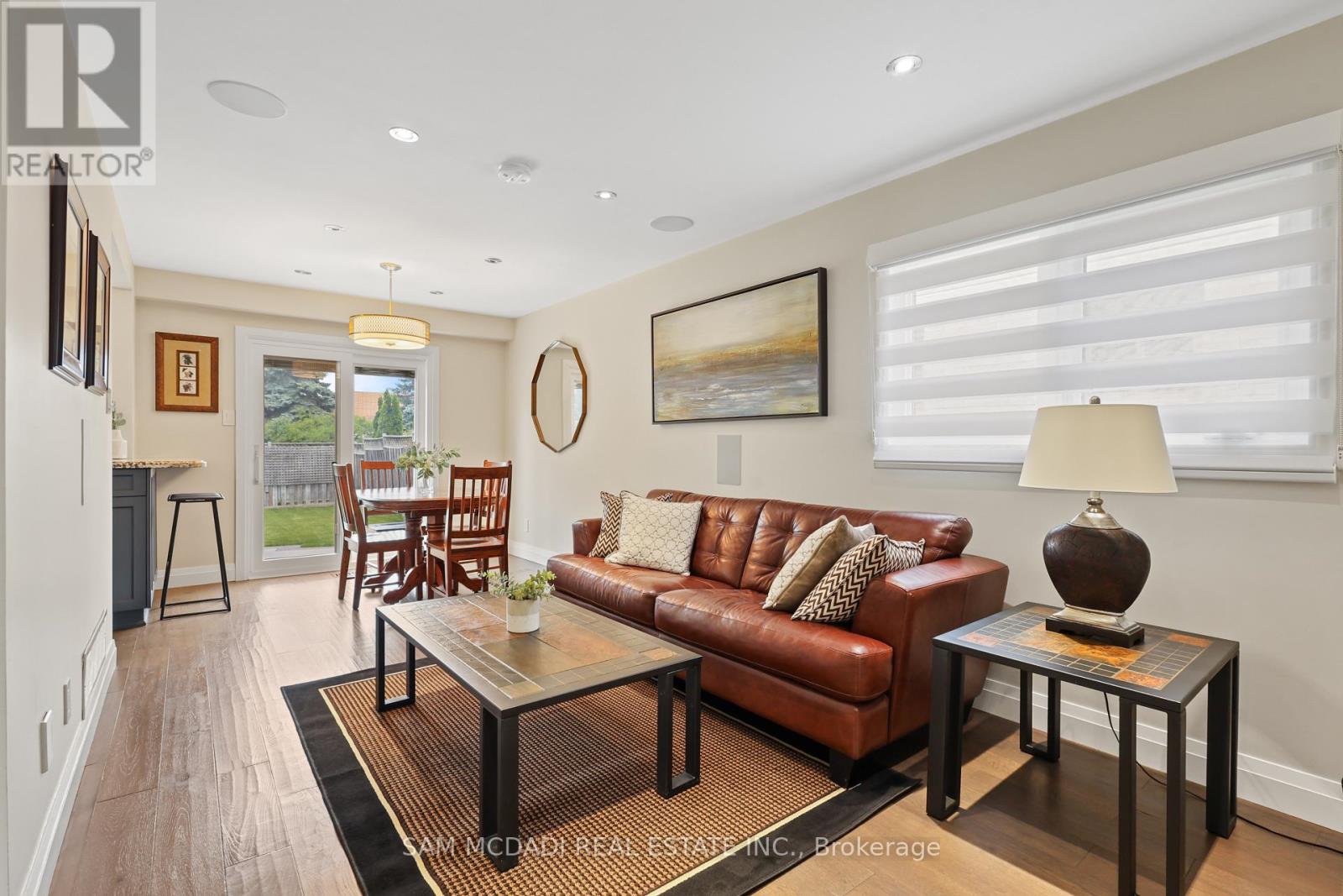 1541 Cuthbert Avenue, Mississauga, Ontario  L5M 3R6 - Photo 13 - W13513022
