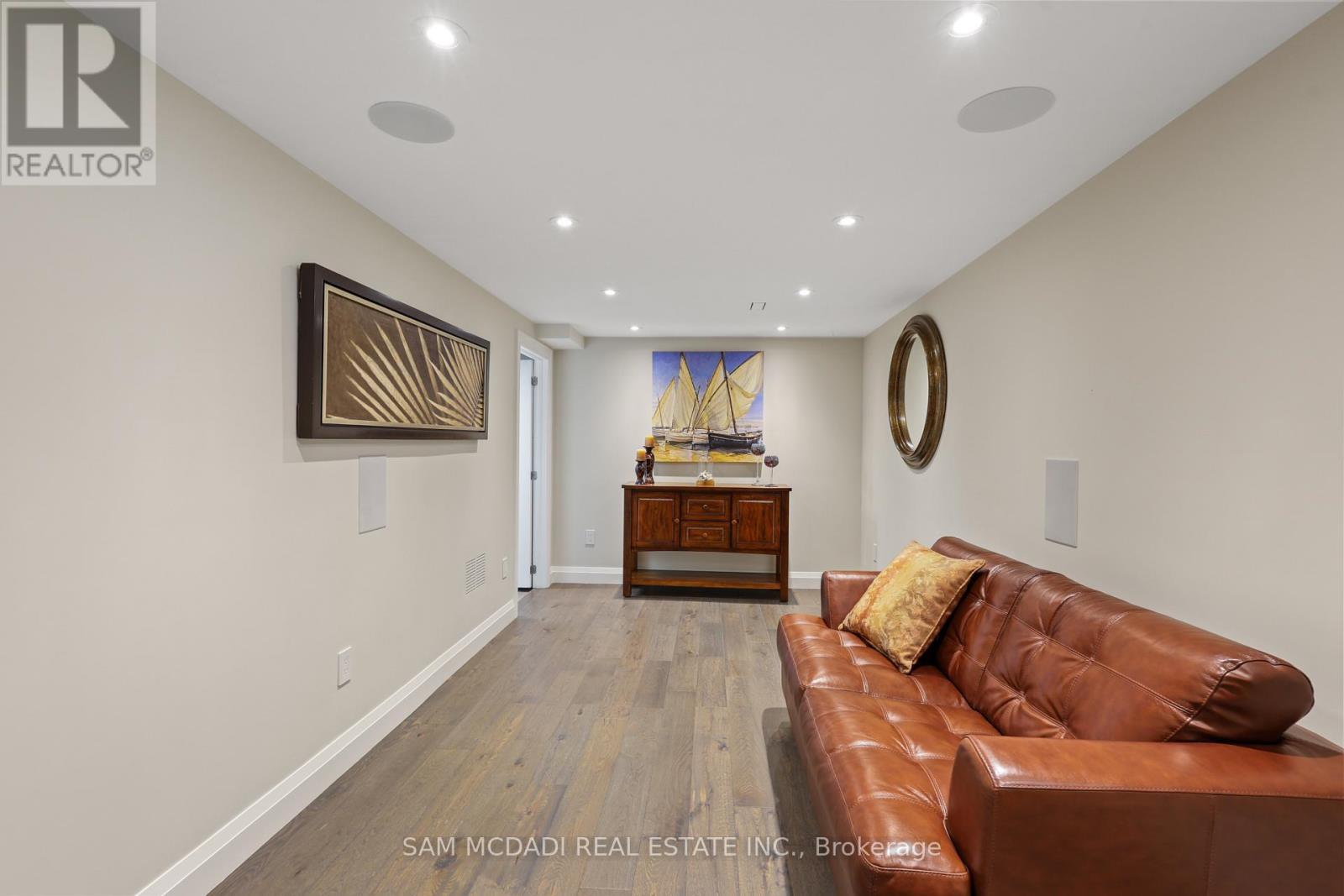 1541 Cuthbert Avenue, Mississauga, Ontario  L5M 3R6 - Photo 32 - W13513022