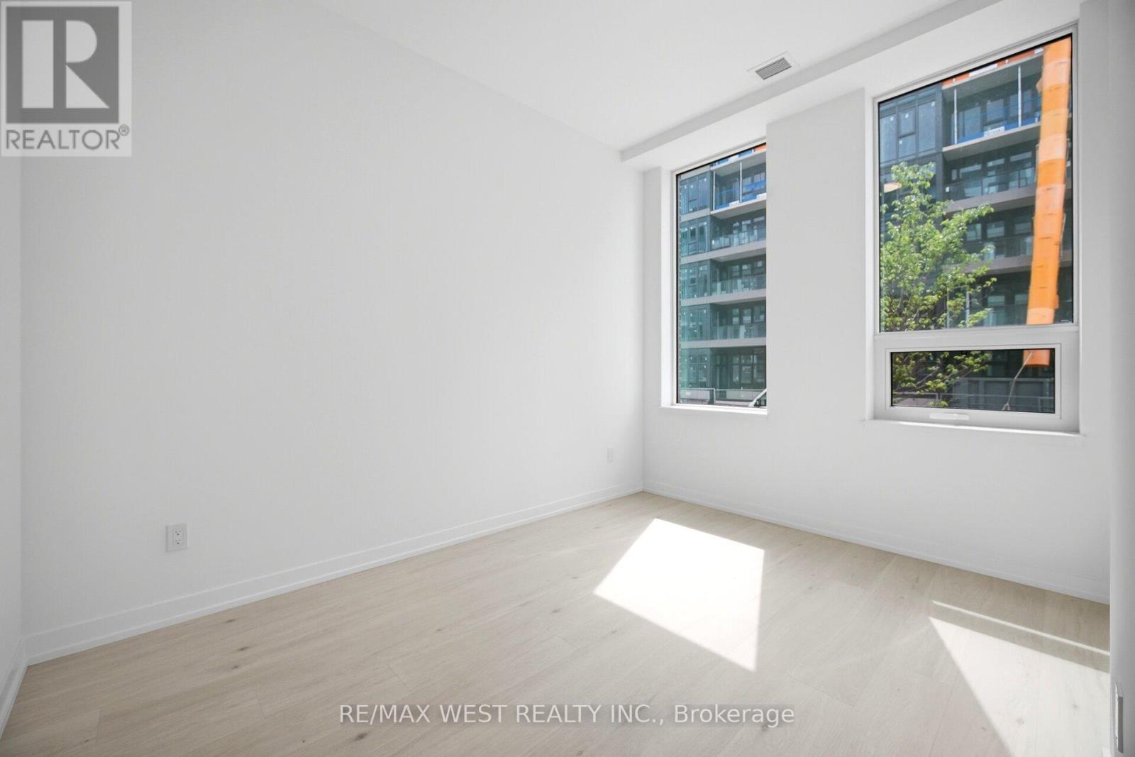 119 - 2501 Saw Whet Boulevard, Oakville, Ontario  L6M 5N2 - Photo 17 - W13513030