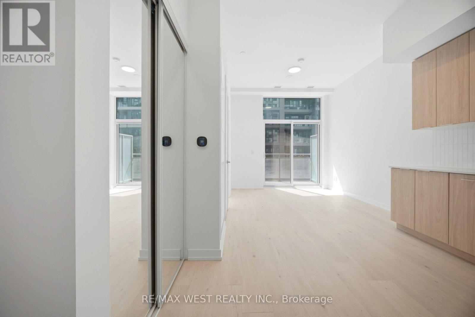 119 - 2501 Saw Whet Boulevard, Oakville, Ontario  L6M 5N2 - Photo 8 - W13513030
