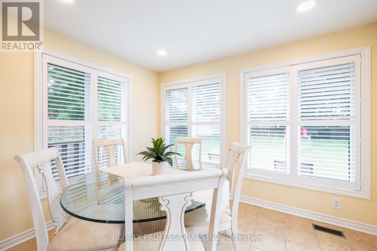 3140 Anderson Crescent, Mississauga, Ontario  L5N 2Y5 - Photo 12 - W13513094