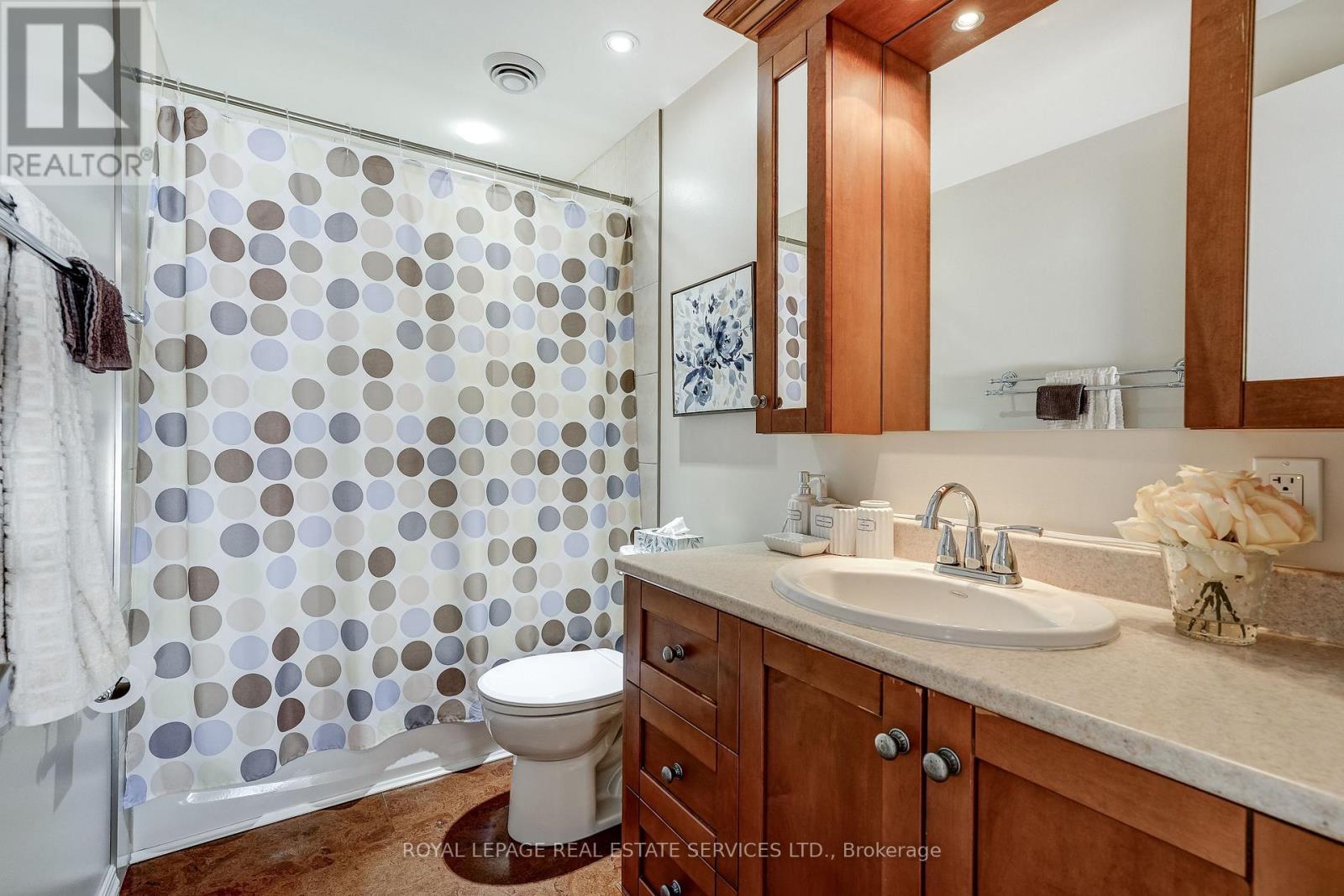 2651 Hollington Crescent, Mississauga, Ontario  L5K 1E8 - Photo 22 - W13513348