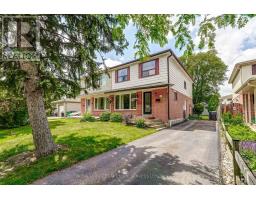 2651 HOLLINGTON CRESCENT, Mississauga, Ontario