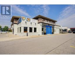 646 DIXON ROAD, Toronto, Ontario