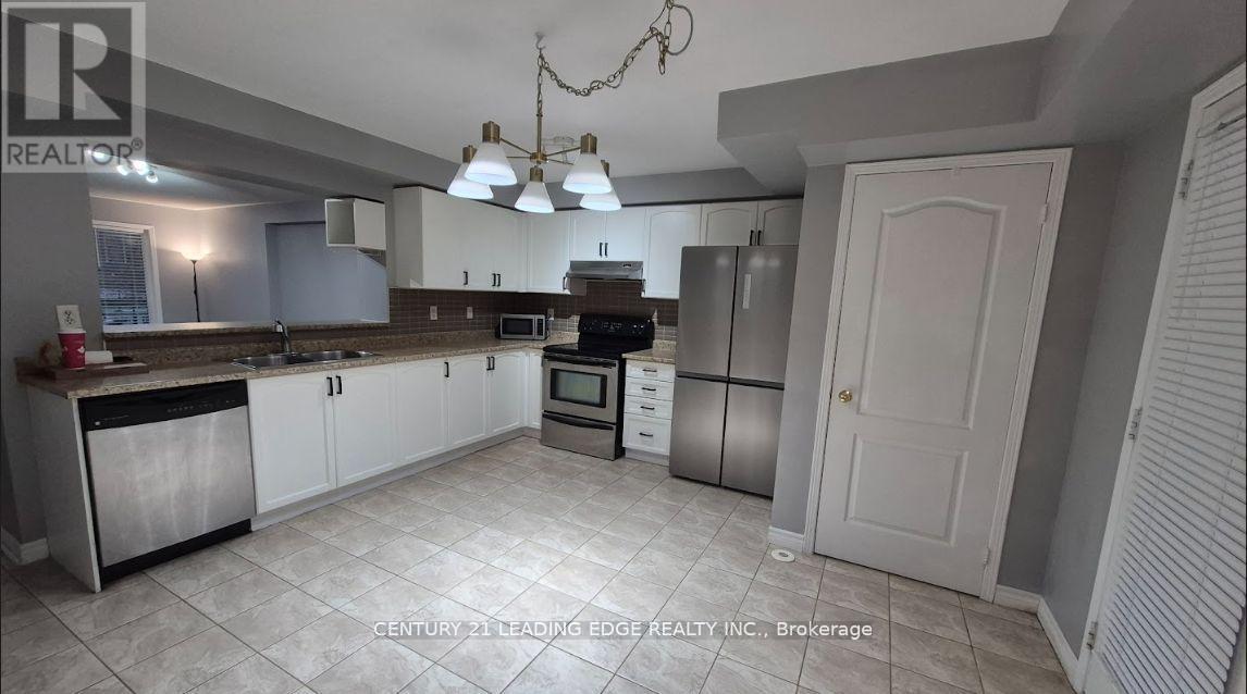 5 - 3335 Thomas Street, Mississauga, Ontario L5M 0P7 - Photo 4 - W13513476
