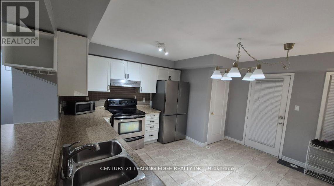 5 - 3335 Thomas Street, Mississauga, Ontario L5M 0P7 - Photo 5 - W13513476