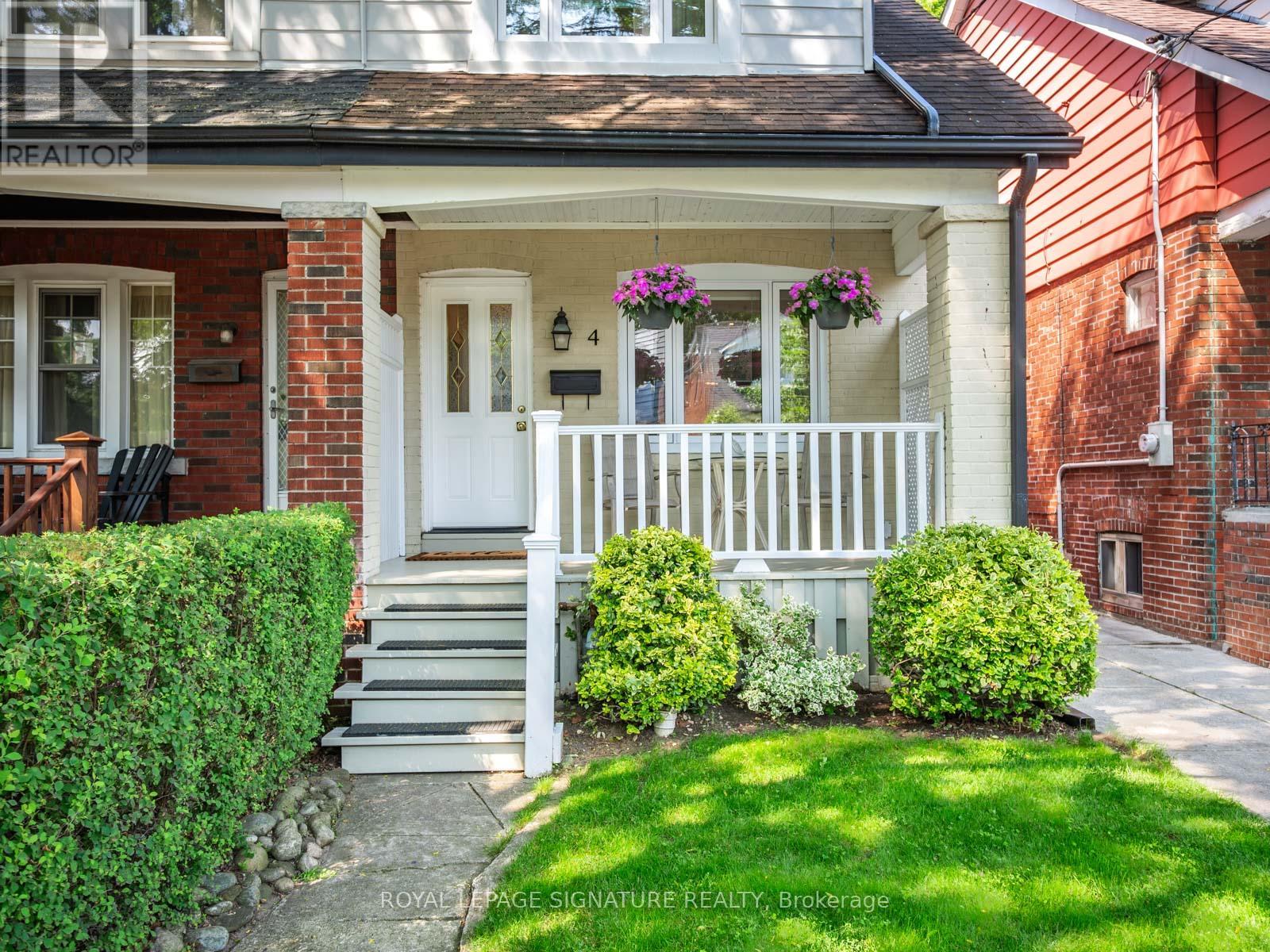 4 Kimbourne Avenue, Toronto, Ontario  M4J 4J2 - Photo 2 - E13512460