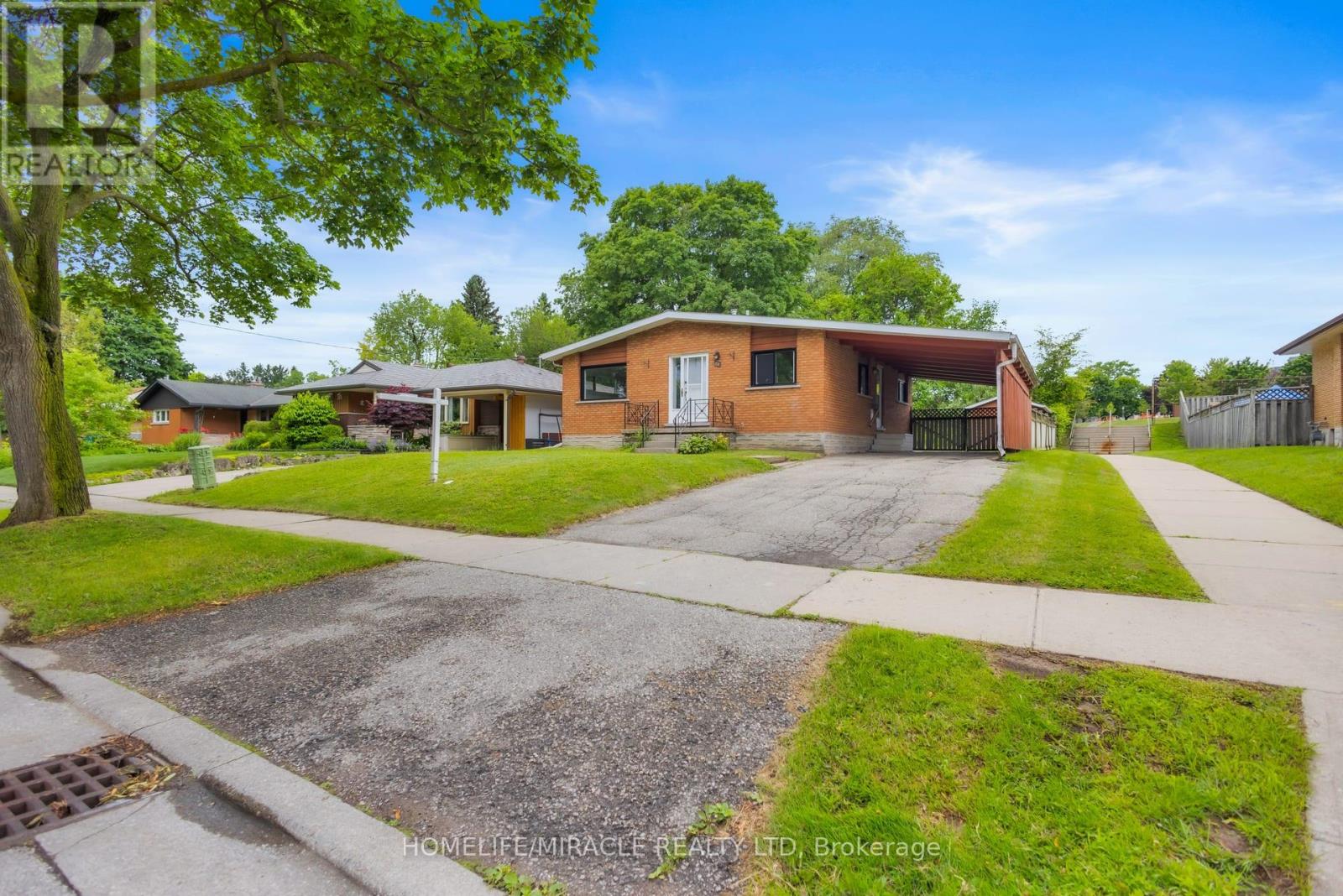72 MASSEY AVENUE, Kitchener, Ontario
