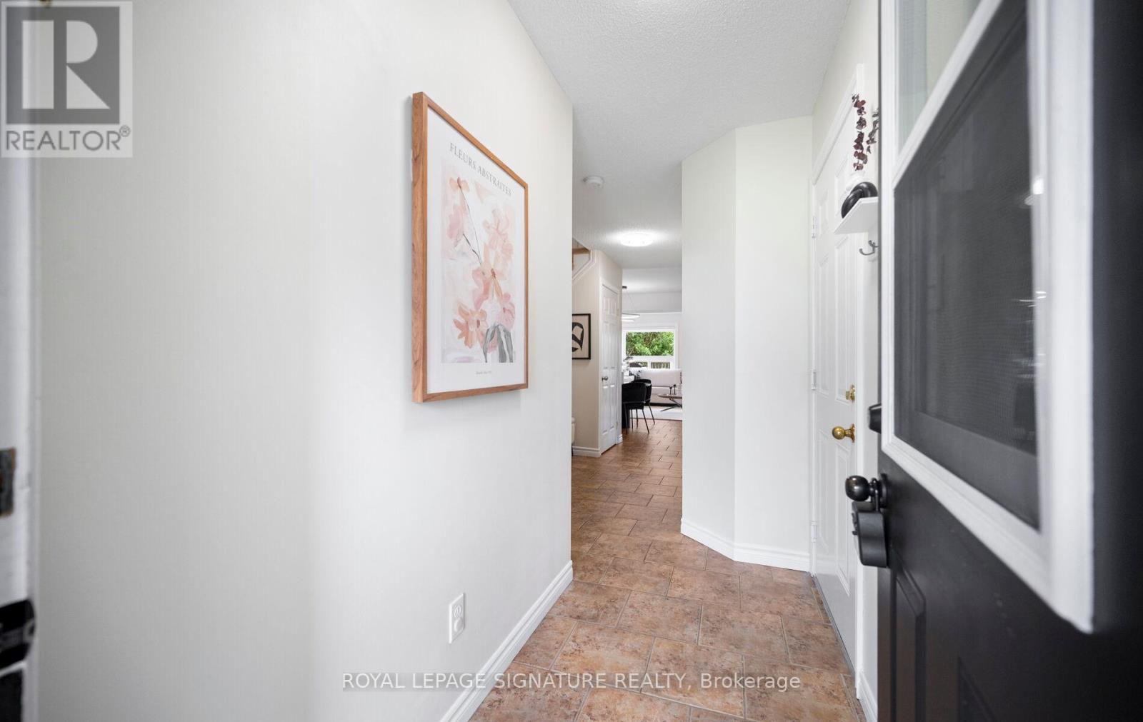 61 Thames Way, Hamilton, Ontario  L0R 1W0 - Photo 3 - X13513124