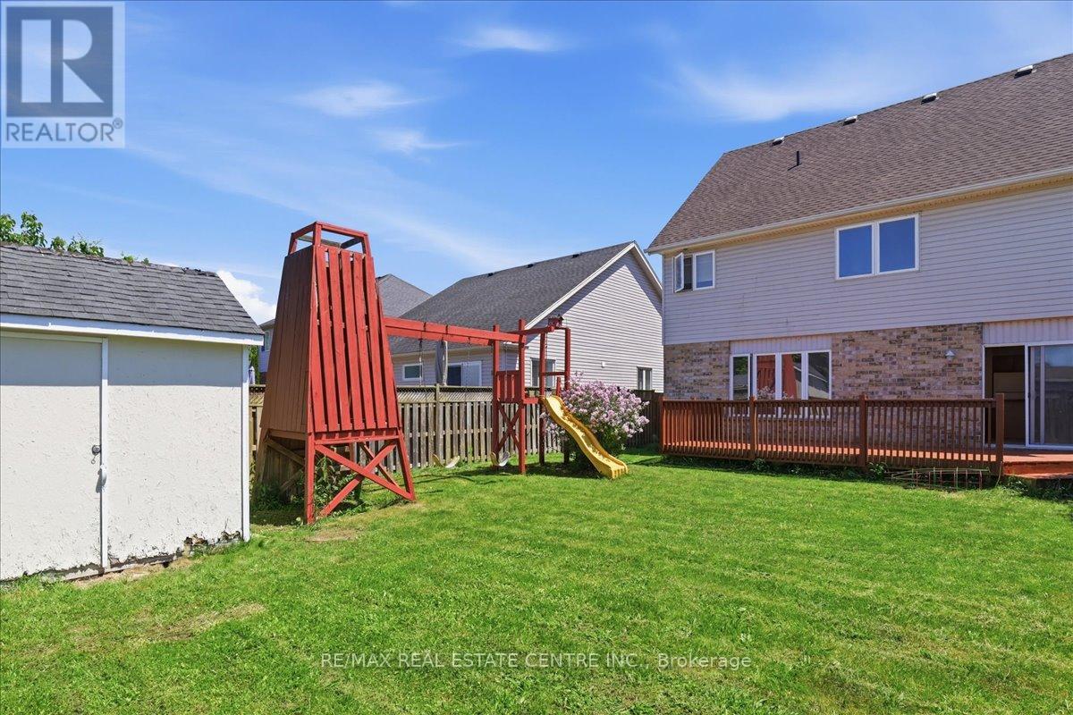 43 Decaro Crescent, Cambridge, Ontario  N3C 4N1 - Photo 40 - X13513130