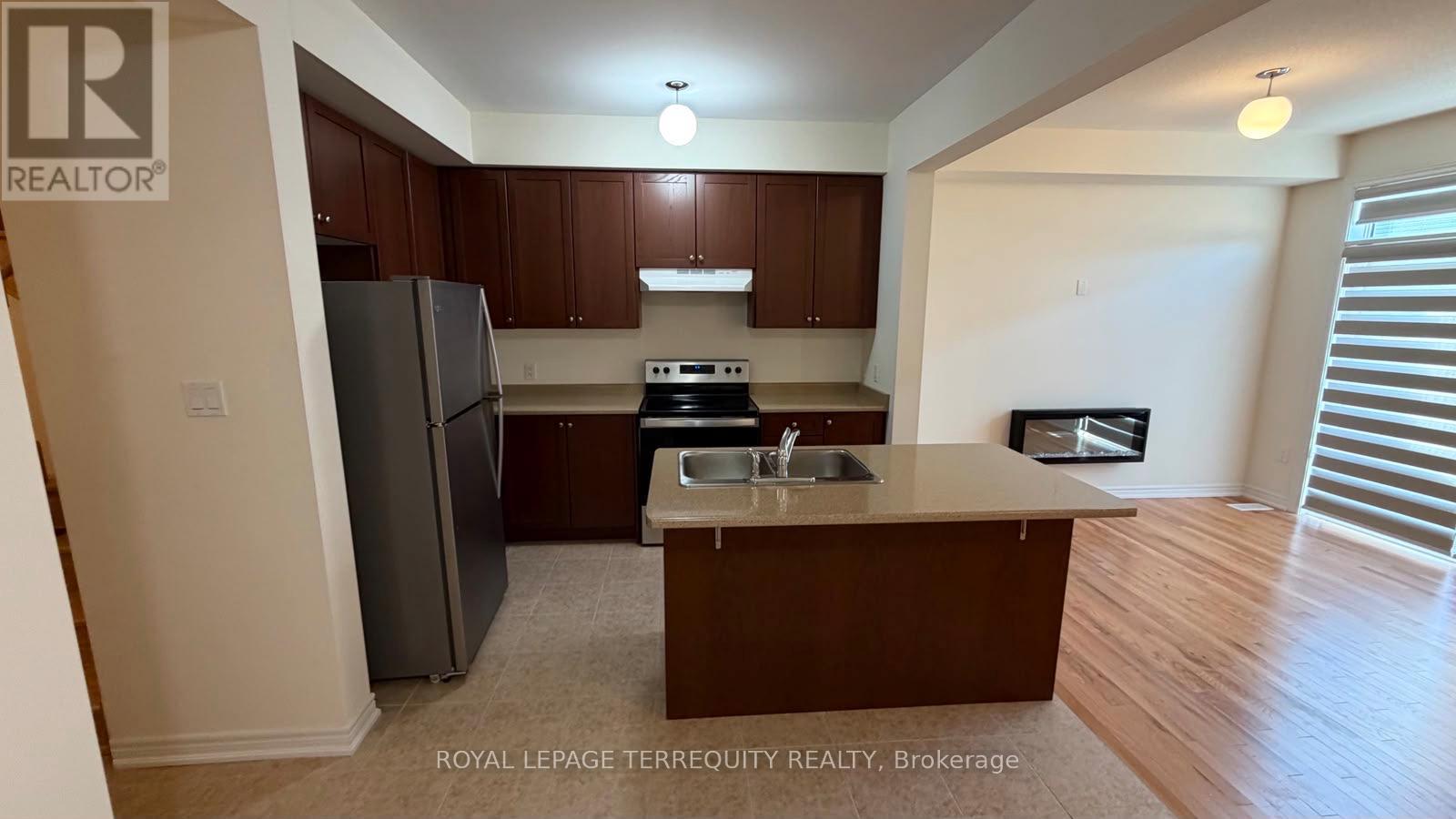 731 Potawatomi Crescent, Shelburne, Ontario  L9V 3Y4 - Photo 3 - X13513138