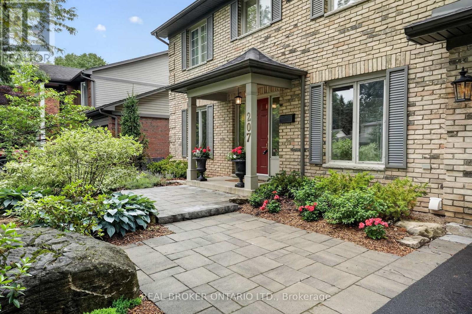 207 Longfield Crescent, Hamilton, Ontario  L9G 3W4 - Photo 8 - X13513170