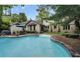 207 LONGFIELD CRESCENT, Hamilton, Ontario