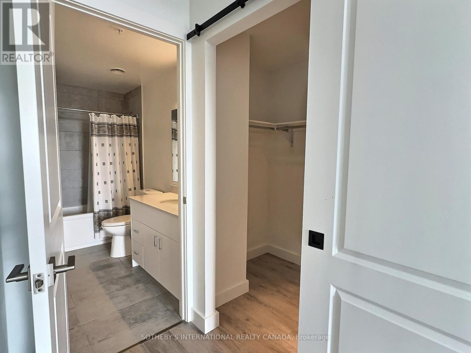 1107 - 15 GLEBE STREET