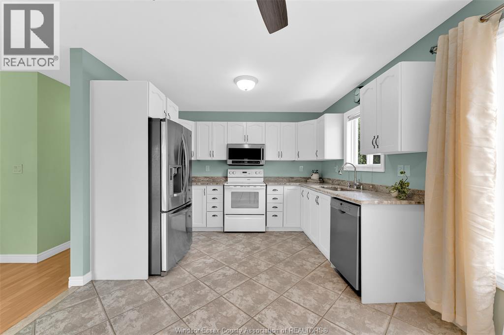 714 Cabana Road East, Windsor, Ontario  N9G 1A4 - Photo 11 - 26015809