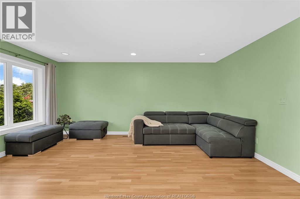 714 Cabana Road East, Windsor, Ontario  N9G 1A4 - Photo 7 - 26015809