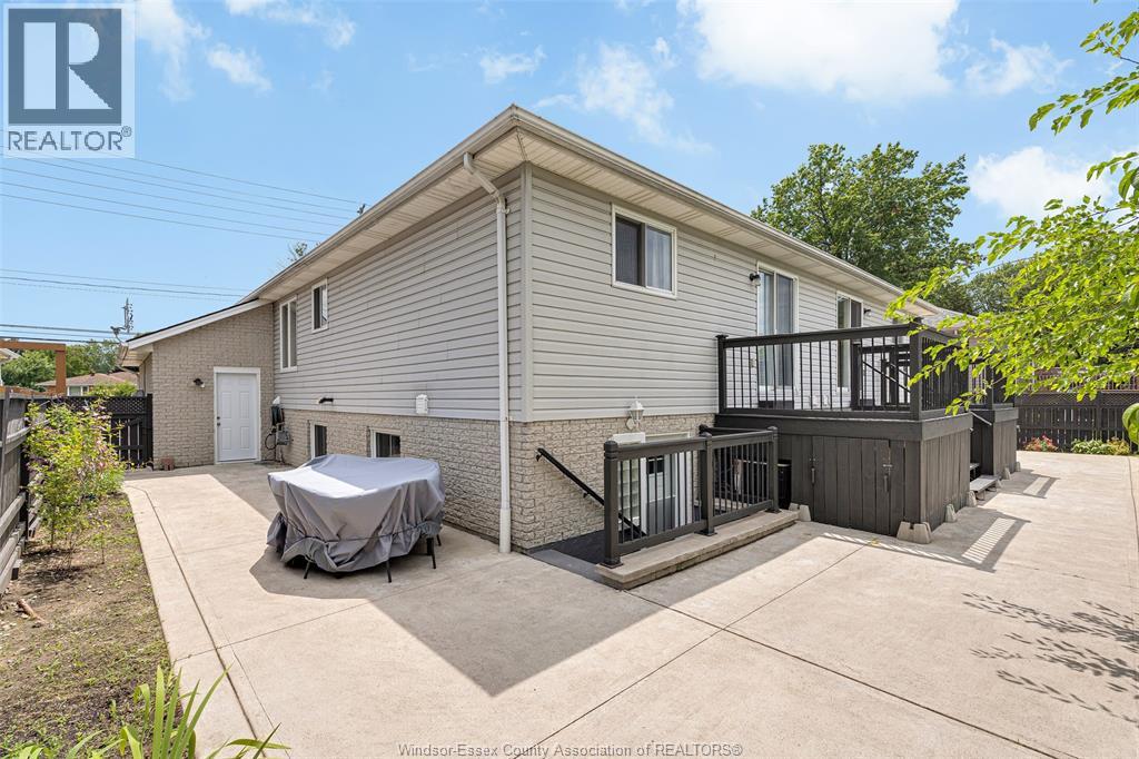 714 Cabana Road East, Windsor, Ontario  N9G 1A4 - Photo 29 - 26015809