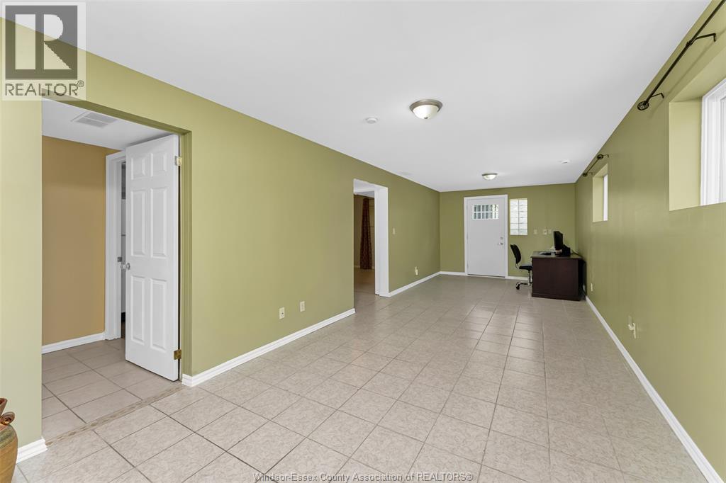 714 Cabana Road East, Windsor, Ontario  N9G 1A4 - Photo 17 - 26015809
