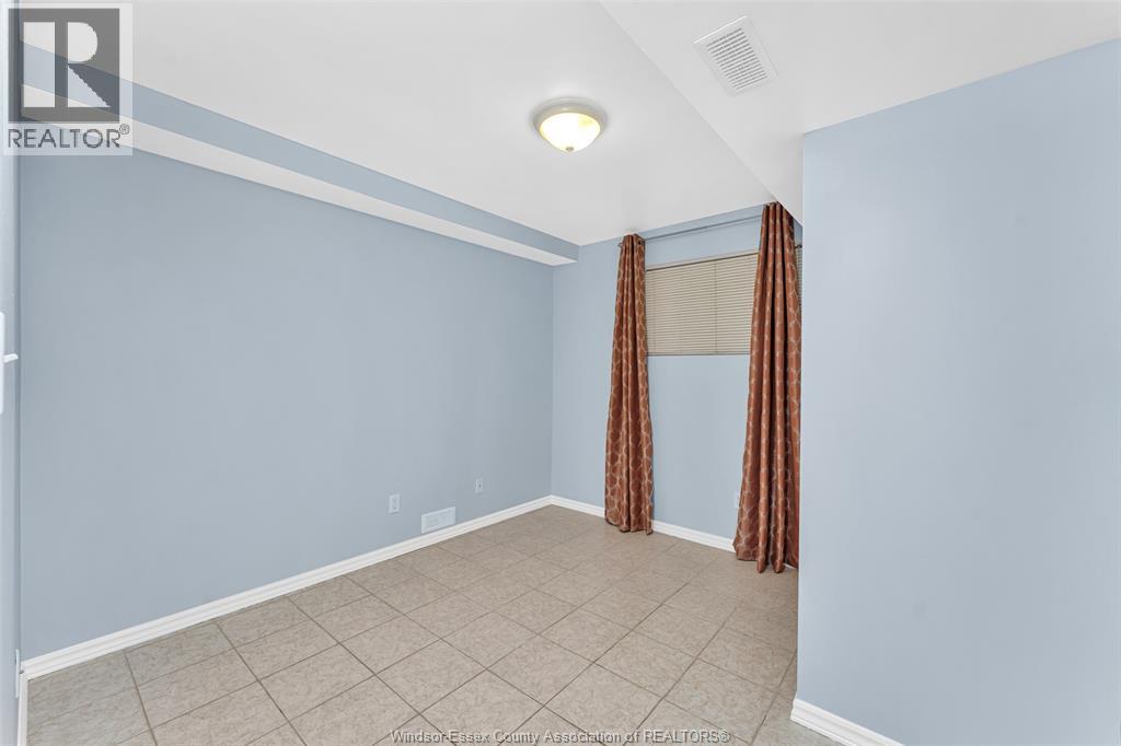 714 Cabana Road East, Windsor, Ontario  N9G 1A4 - Photo 18 - 26015809