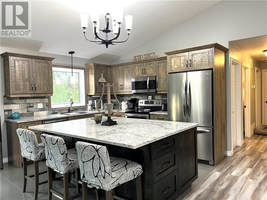 100 Texs Road, Markstay-Warren, Ontario  P0M 2G0 - Photo 4 - 2128958