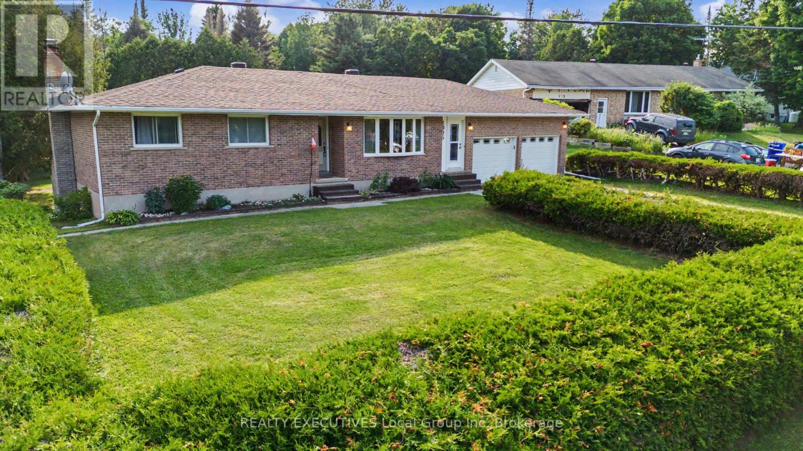 1005 PINECREEK ROAD S, Callander, Ontario