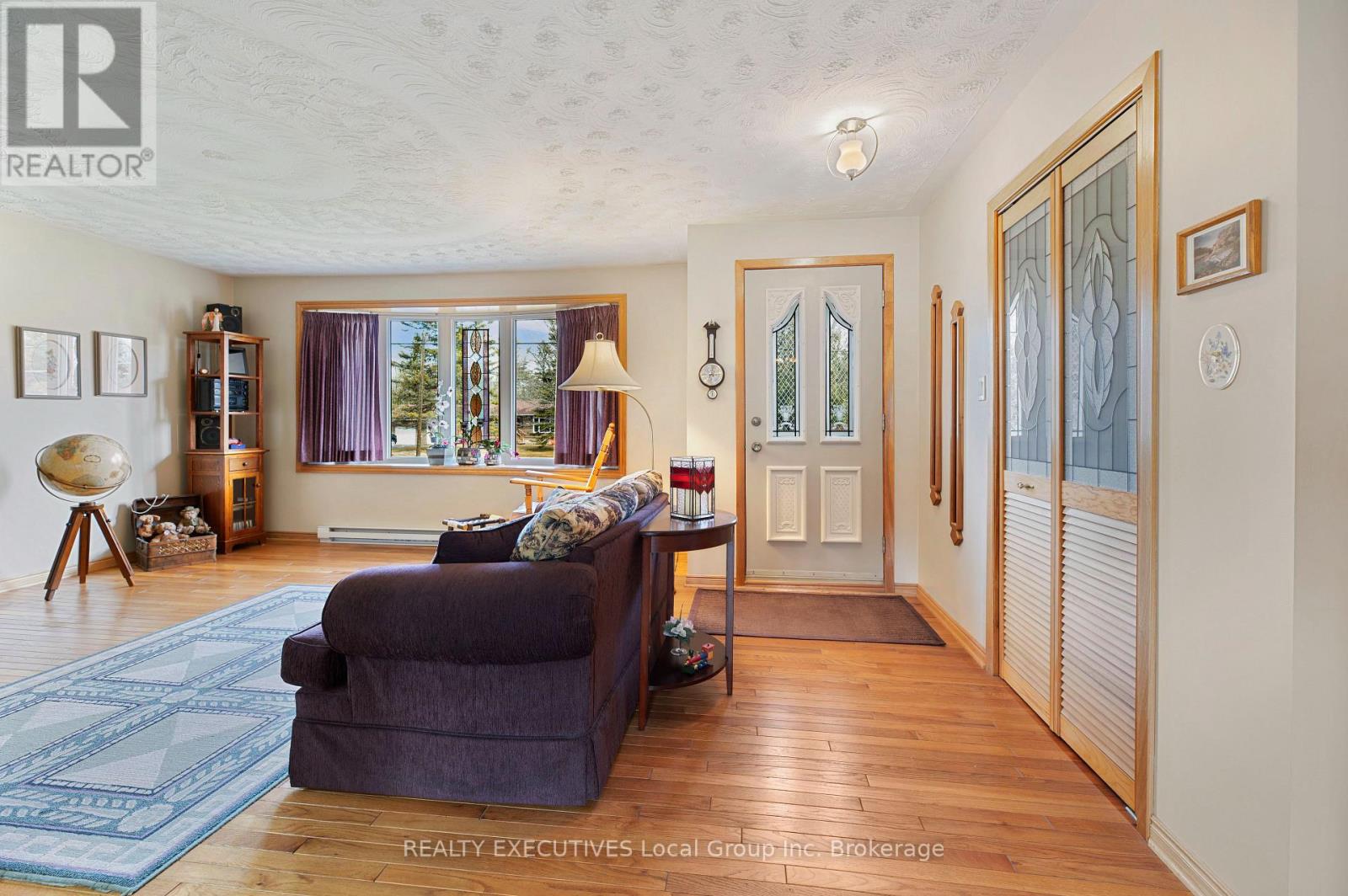 1005 Pinecreek Road S, Callander, Ontario  P0H 1H0 - Photo 5 - X13513494