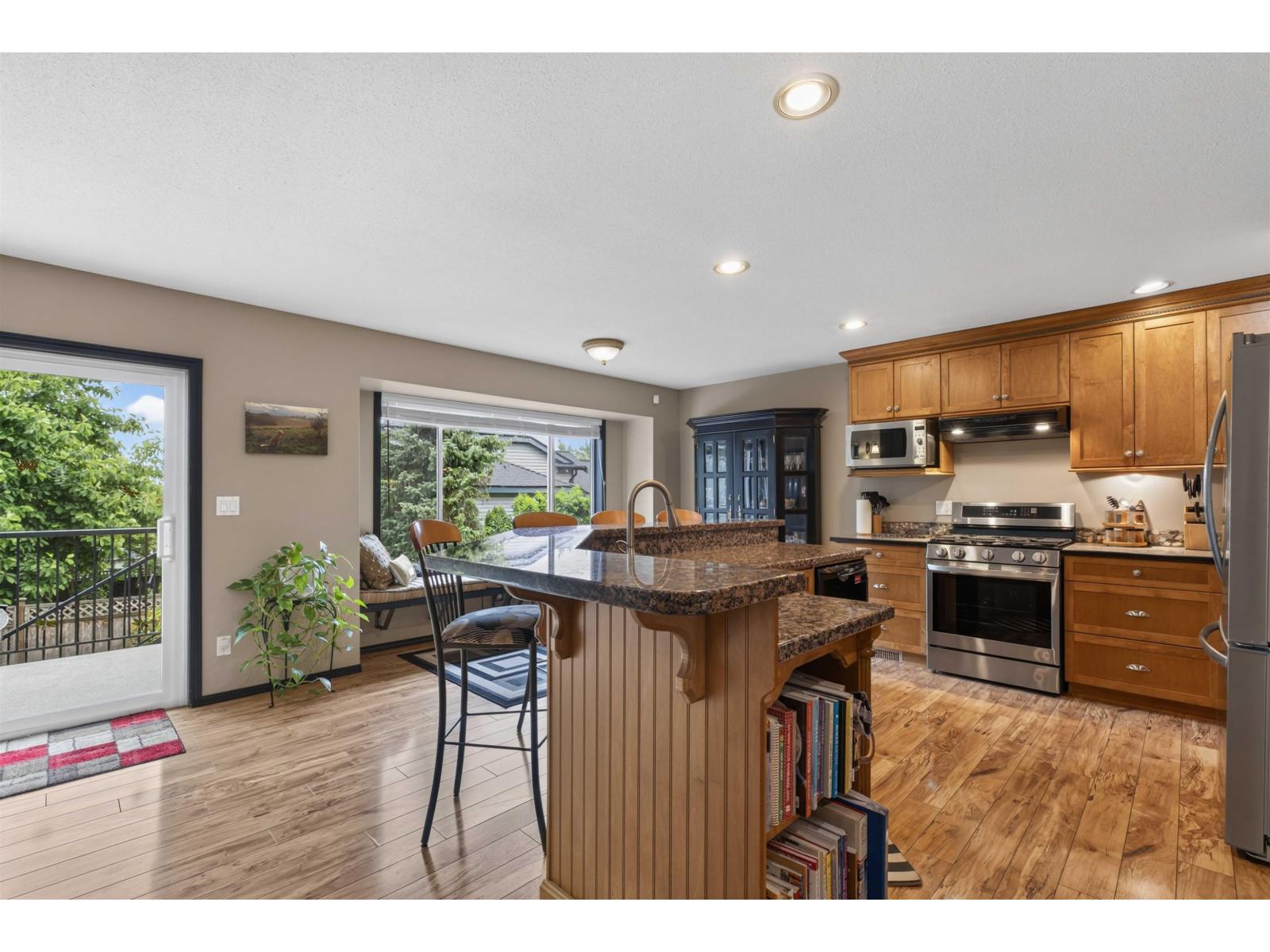 21545 Telegraph Trail, Langley, British Columbia  V1M 2K8 - Photo 8 - R3137225