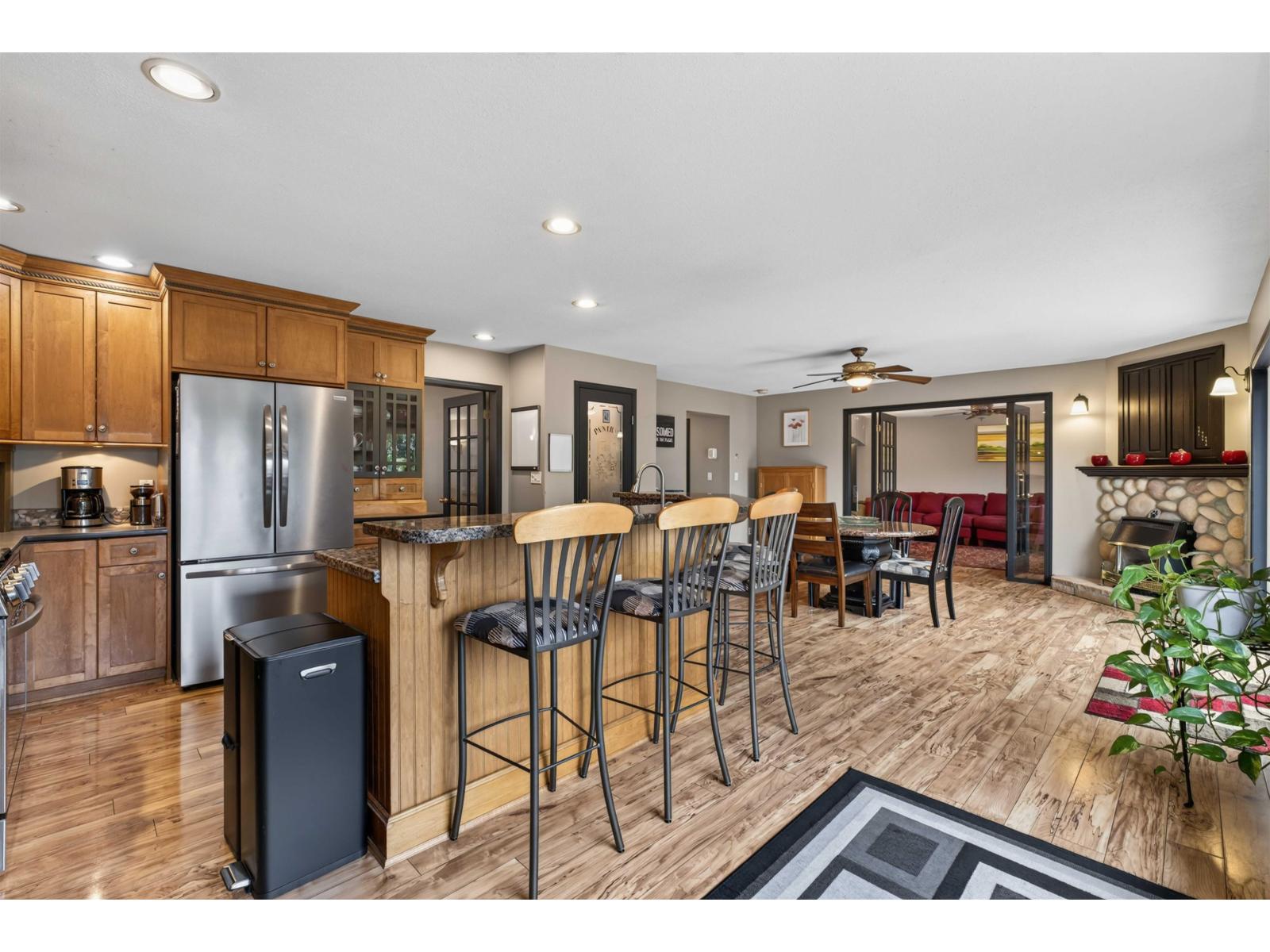21545 Telegraph Trail, Langley, British Columbia  V1M 2K8 - Photo 11 - R3137225