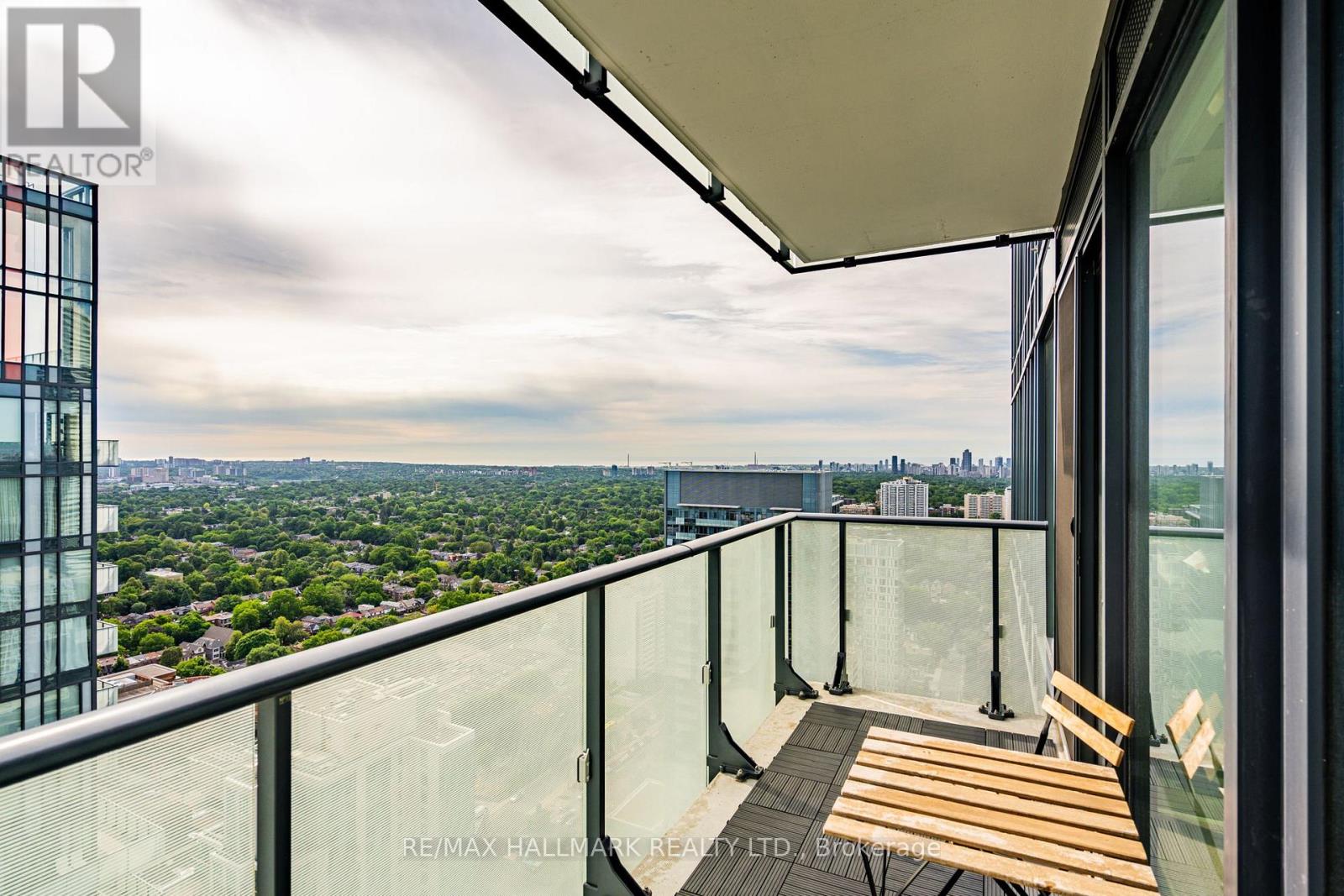 3908 - 161 Roehampton Avenue, Toronto, Ontario  M4P 0C8 - Photo 15 - C13513500