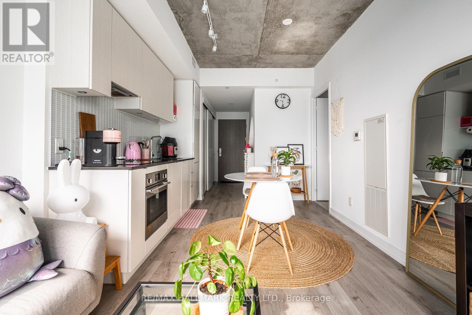 3908 - 161 Roehampton Avenue, Toronto, Ontario  M4P 0C8 - Photo 7 - C13513500