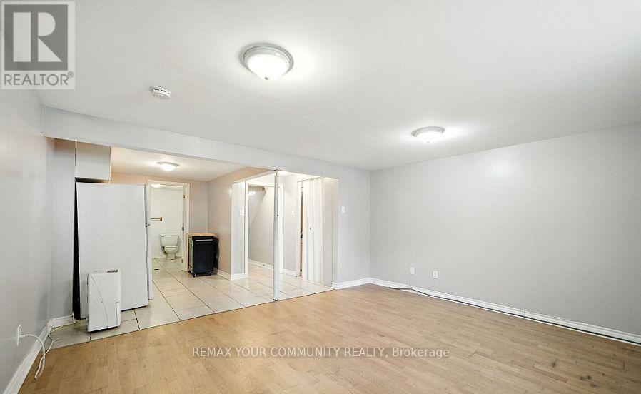 Bsmnt - 331 Phillip Murray Avenue, Oshawa, Ontario L1J 1H1 - Photo 2 - E13513526