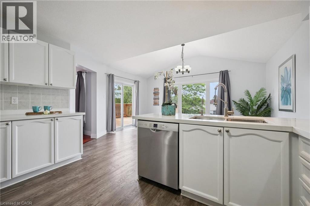 769 Karlsfeld Road, Waterloo, Ontario N2T 2X2 - Photo 16 - 40842119